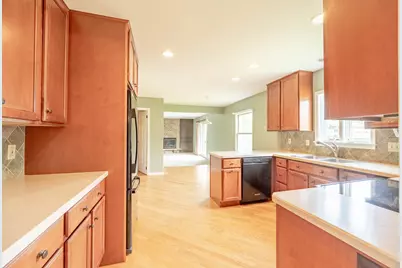 1025 North Avenue, Batavia, IL 60510 - Photo 5