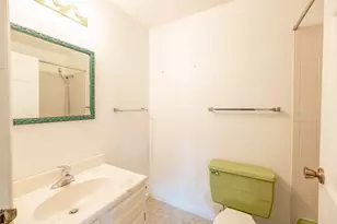 1025 North Ave, Batavia, IL 60510 - Photo 15
