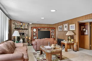 16818 Ellis Ave, South Holland, IL 60473 - Photo 5