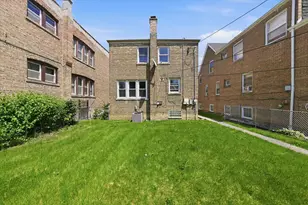 8452 S Marshfield Ave, Chicago, IL 60620 - Photo 37