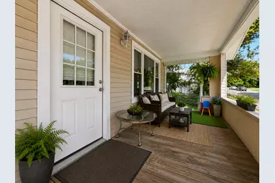 470 Fremont Street, Elgin, IL 60120 - Photo 3