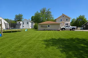 470 Fremont St, Elgin, IL 60120 - Photo 19