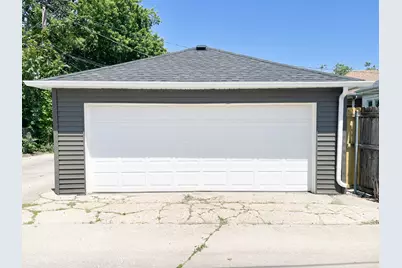 9044 S Throop Street, Chicago, IL 60620 - Photo 41