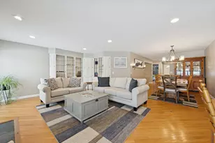 355 Havenwood Dr, Lake Geneva, WI 53147 - Photo 3