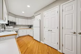 355 Havenwood Dr, Lake Geneva, WI 53147 - Photo 5