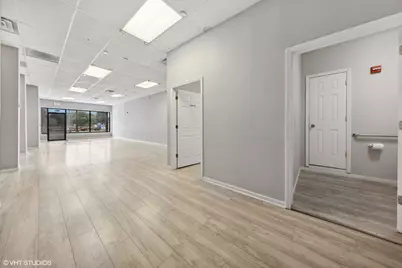 901 S 5th Avenue #B, Maywood, IL 60153 - Photo 9