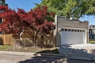 4734 N Karlov Ave, Chicago, IL 60630 - Photo 19
