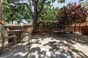 4734 N Karlov Ave, Chicago, IL 60630 - Photo 15