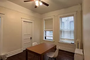 1359 E 57th St, Chicago, IL 60637 - Photo 15