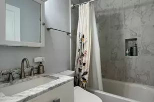 1359 E 57th St, Chicago, IL 60637 - Photo 19