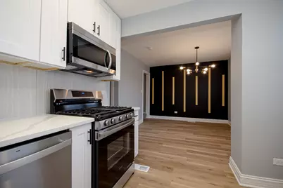 9605 S Greenwood Avenue, Chicago, IL 60628 - Photo 9