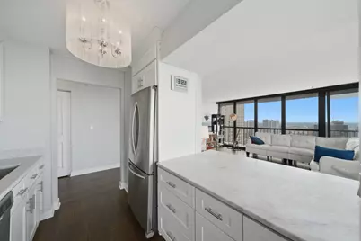 10 E Ontario Street #4506, Chicago, IL 60611 - Photo 7
