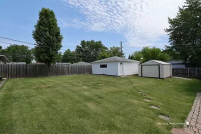 2019 Gilboa Avenue, Zion, IL 60099 - Photo 7