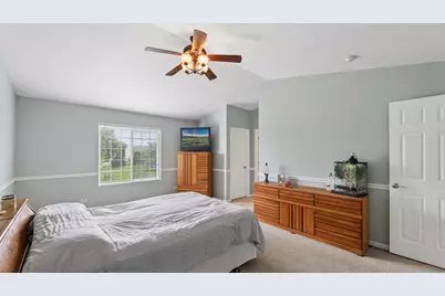 955 Valley Stream Drive, Pingree Grove, IL 60140 - Photo 17