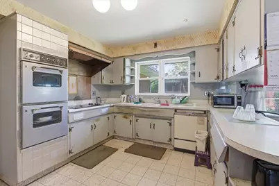 3620 Crain Street, Skokie, IL 60076 - Photo 9