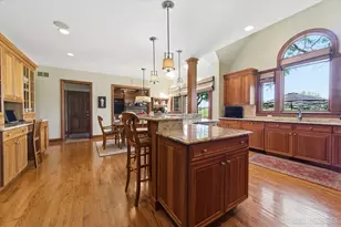 955 Harbor Town Ct, Geneva, IL 60134 - Photo 11