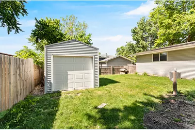 211 Indian Oaks Drive, Minooka, IL 60447 - Photo 25