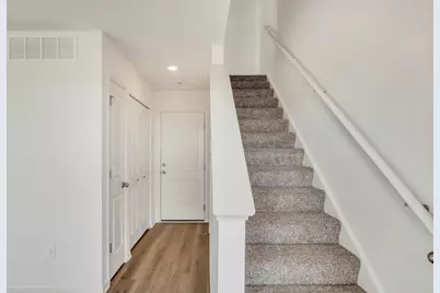 2686 Arrowhead Drive, Pingree Grove, IL 60140 - Photo 3