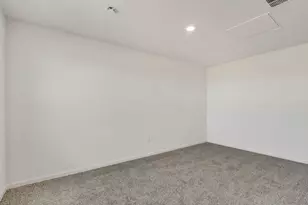 2686 Arrowhead Dr, Pingree Grove, IL 60140 - Photo 5