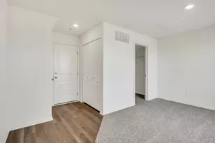2684 Arrowhead Dr, Pingree Grove, IL 60140 - Photo 5