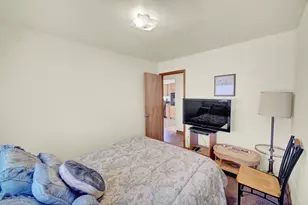 16027 Ashland Ave, Harvey, IL 60426 - Photo 11
