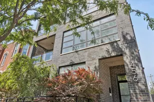 456 N Carpenter St, Chicago, IL 60642 - Photo 1