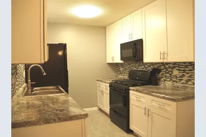 381 Park Ridge Lane #B, Aurora, IL 60504 - Photo 5