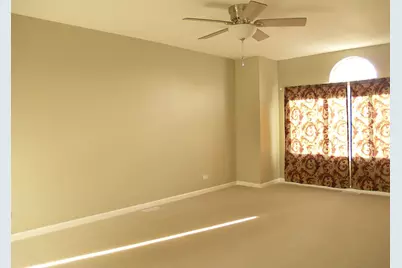 381 Park Ridge Lane #B, Aurora, IL 60504 - Photo 7