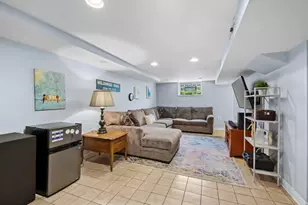 7143 N Mason Ave, Chicago, IL 60646 - Photo 17