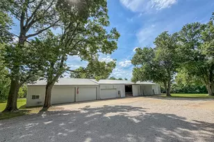9758 E 1980 North Rd, Oakwood, IL 61858 - Photo 45