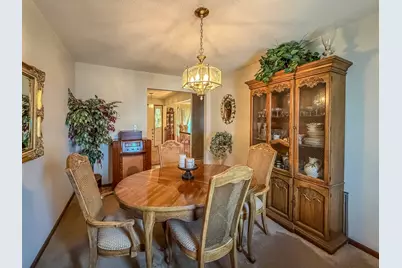 9758 E 1980 North Road, Oakwood, IL 61858 - Photo 11