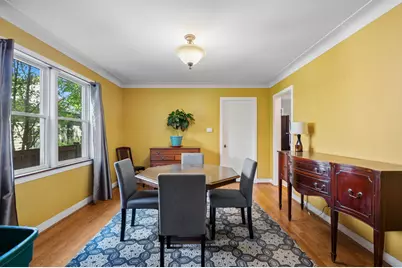 2904 W Fargo Avenue, Chicago, IL 60645 - Photo 5