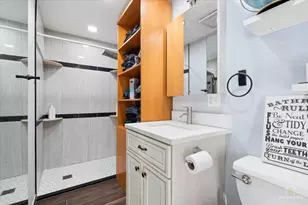 2939 N Hamlin Ave, Chicago, IL 60618 - Photo 35