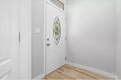 2939 N Hamlin Avenue, Chicago, IL 60618 - Photo 3