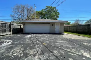 443 Mackinaw Ave, Calumet City, IL 60409 - Photo 17