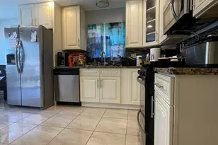 443 Mackinaw Ave, Calumet City, IL 60409 - Photo 9