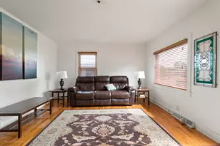 106 S 3rd Ave, Streator, IL 61364 - Photo 3