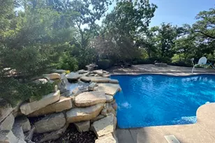 1051 Oakmont Ct, Woodstock, IL 60098 - Photo 37