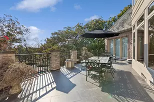 1051 Oakmont Ct, Woodstock, IL 60098 - Photo 25