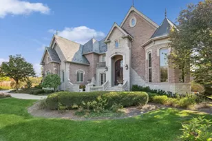 1051 Oakmont Ct, Woodstock, IL 60098 - Photo 1