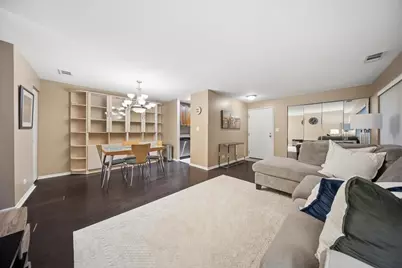 550 Vine Avenue #104, Highland Park, IL 60035 - Photo 3