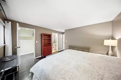 550 Vine Avenue #104, Highland Park, IL 60035 - Photo 9