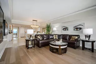 175 E Delaware Pl, Chicago, IL 60611 - Photo 5