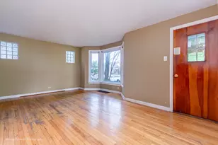 3312 S 58th Ct, Cicero, IL 60804 - Photo 5