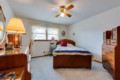 9020 Nashville Avenue, Oak Lawn, IL 60453 - Photo 15