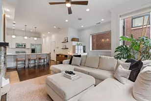 1131 W Addison St, Chicago, IL 60613 - Photo 7