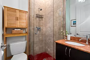 1131 W Addison St, Chicago, IL 60613 - Photo 23