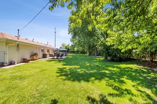 1001 63rd Pl, La Grange Highlands, IL 60525 - Photo 21