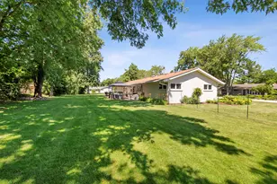 1001 63rd Pl, La Grange Highlands, IL 60525 - Photo 23