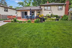 1331 N Indigo Dr, Mount Prospect, IL 60056 - Photo 27
